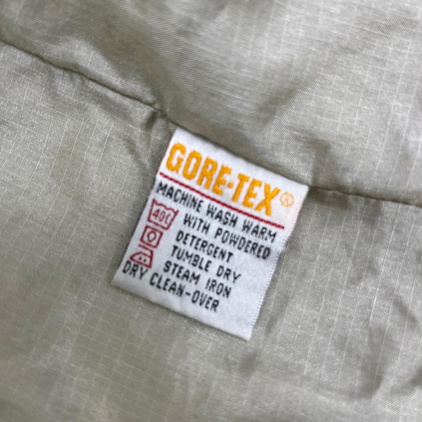 L.L.Bean | エルエルビーン GORE-TEX アノラックパーカー その他アウター ベージュ サイズ：XXL【加古川店】