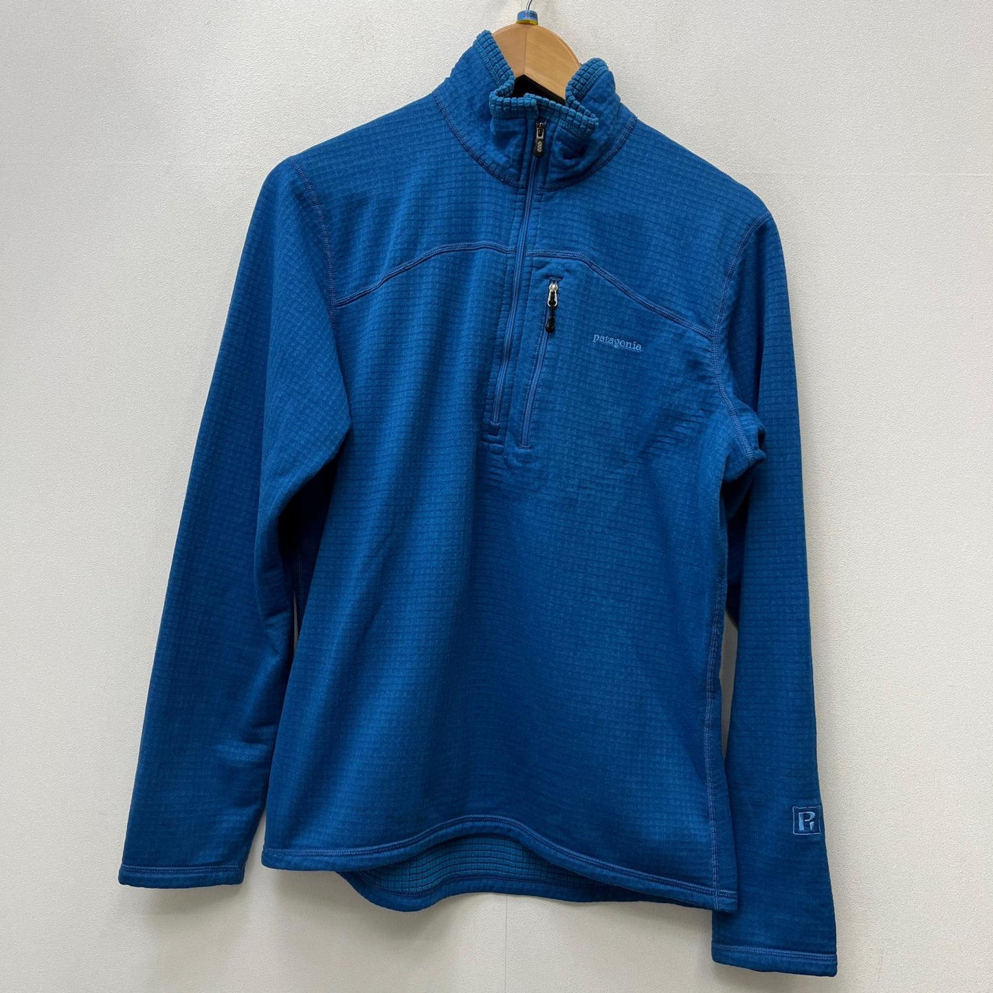patagonia | パタゴニア レギュレーター R1 その他トップス 40106S9 ブルー サイズ：M【加古川店】