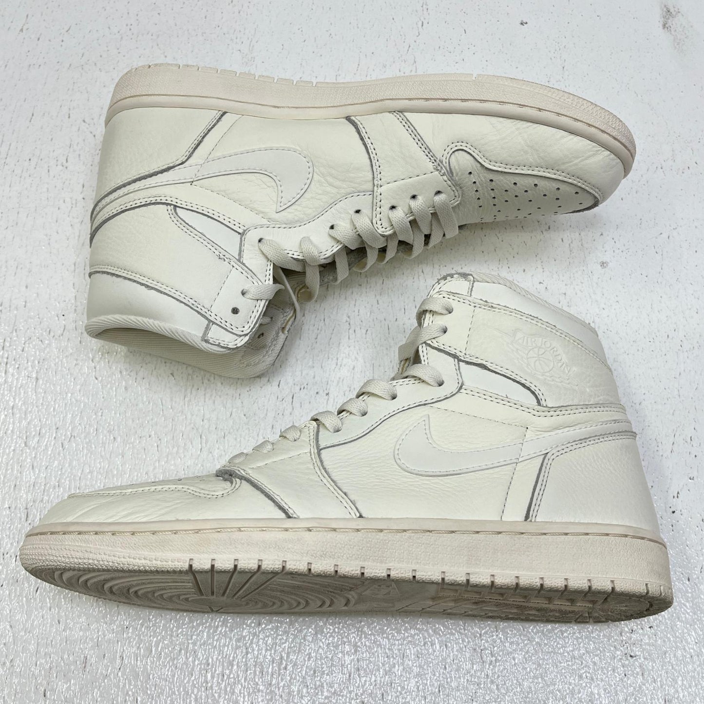 NIKE | ナイキ Air Jordan 1 Retro High OG スニーカー 555088-114 ホワイト【加古川店】
