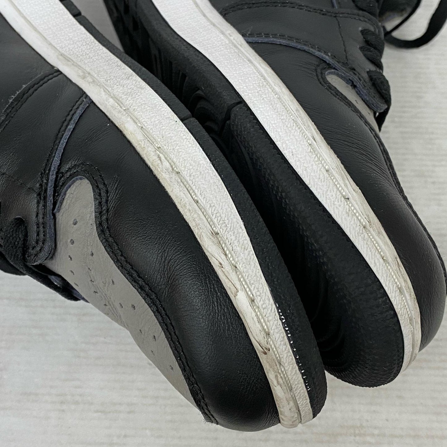 NIKE | ナイキ Air Jordan 1 Retro High OG スニーカー 555088-013 グレー【加古川店】
