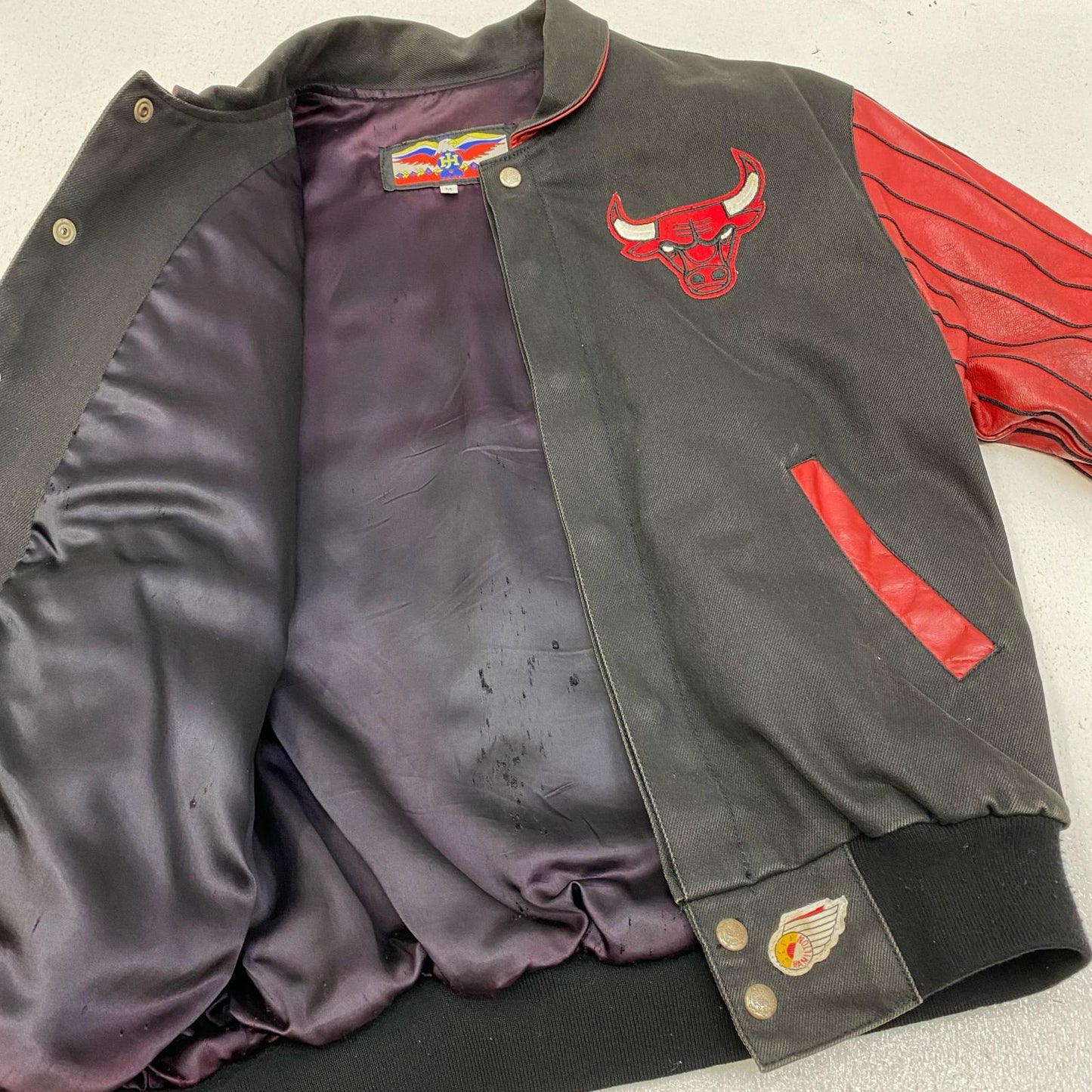 JFF HAMILTON/chicago bulls スタジャン 298 bulls ブラック サイズ：M【加古川店】