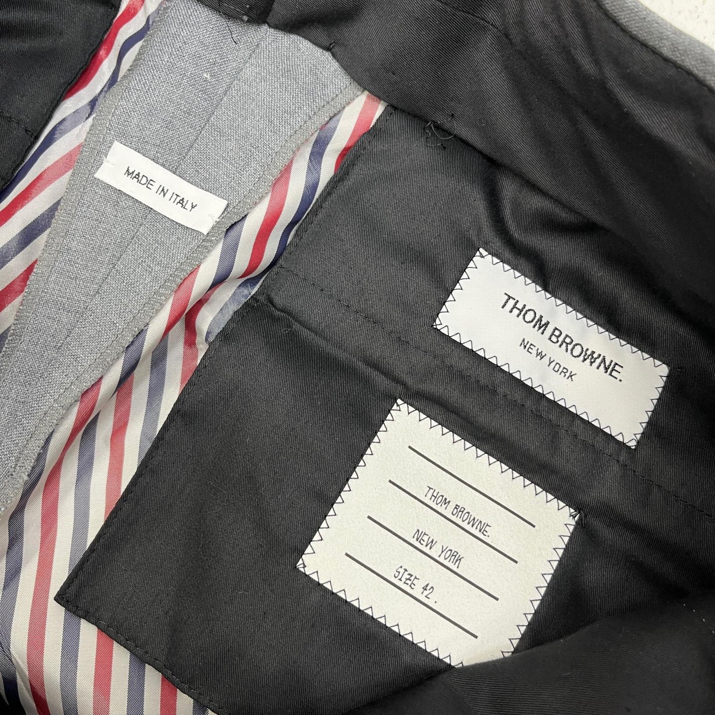 THOM BROWNE. | トムブラウン パンツ 76NZB2 グレー サイズ：42【加古川店】