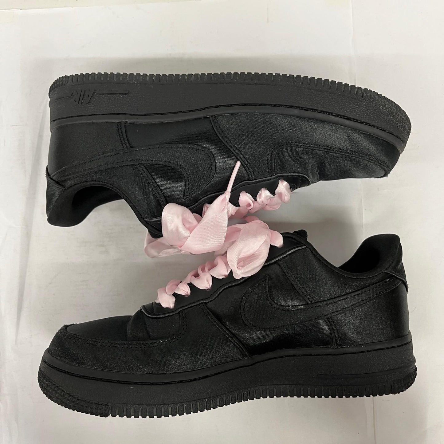 NIKE | ナイキ WMNS AIR FORCE 1 '07 LV8 スニーカー IH2034-010 ブラック【加古川店】