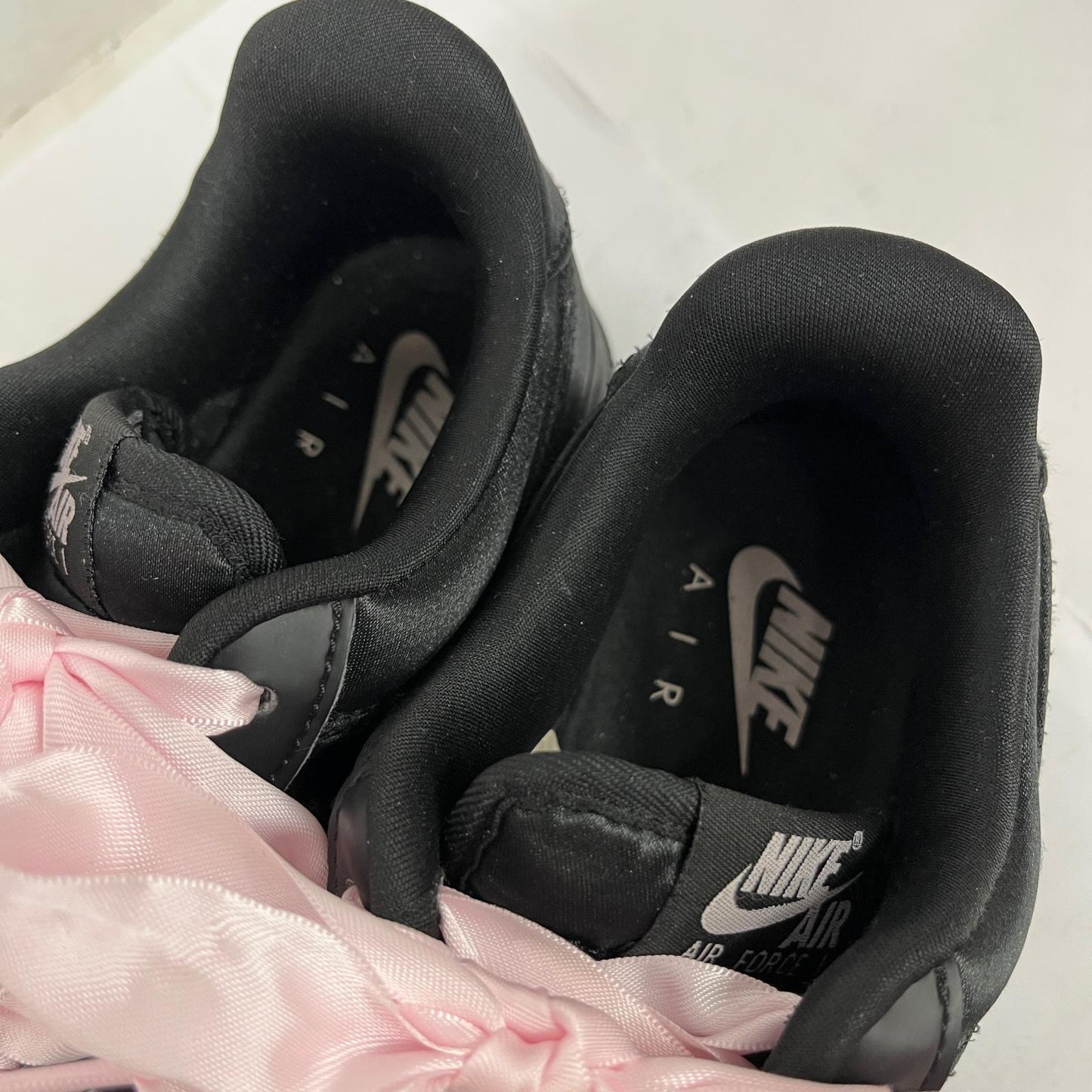 NIKE | ナイキ WMNS AIR FORCE 1 '07 LV8 スニーカー IH2034-010 ブラック【加古川店】
