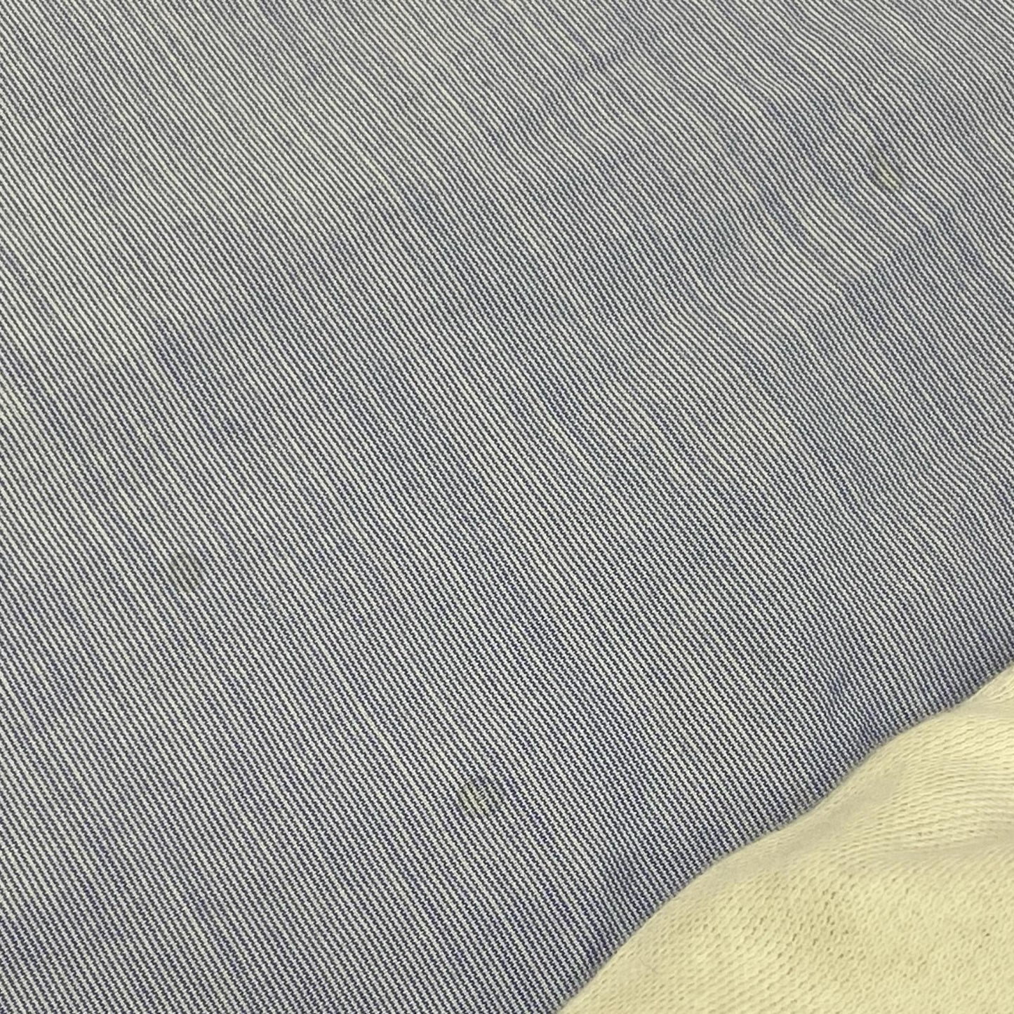 COMOLI | コモリ cotton V-NECK cut-sawn カットソー 135-02003 ブルー サイズ：2【加古川店】