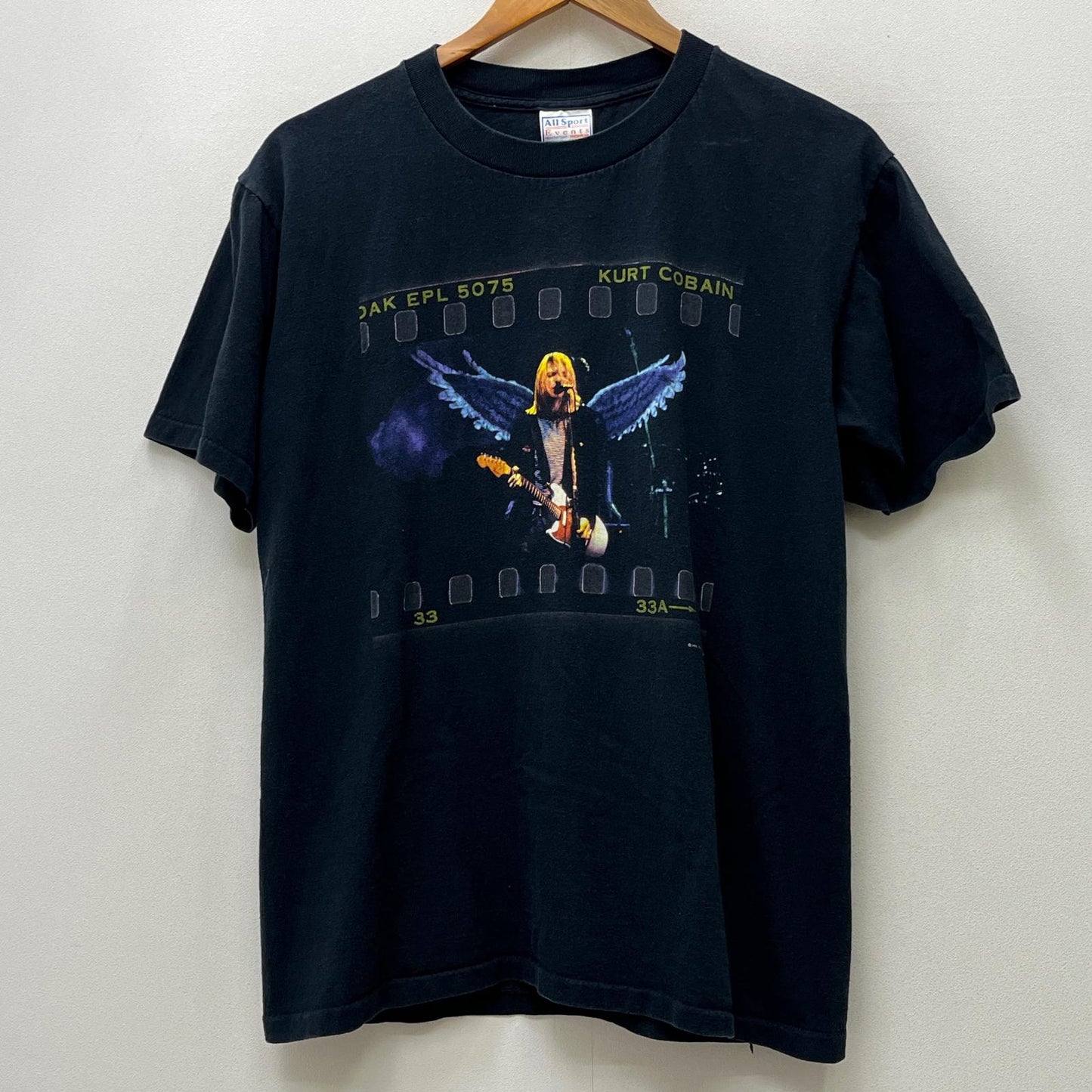 kurt cobain memorial the end of music 半袖Ｔシャツ ブラック サイズ：M【加古川店】