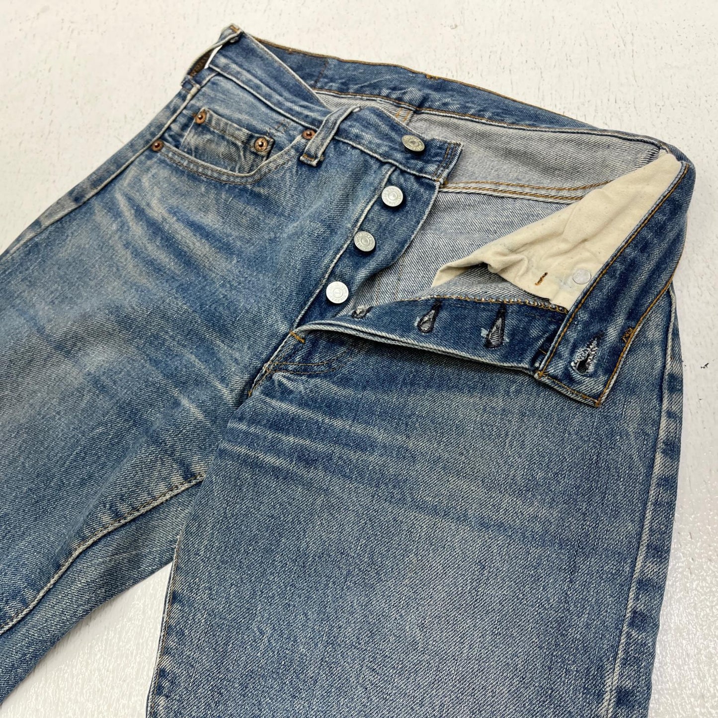 Levi's | リーバイス lot:501 81年製 赤耳 裏ボタン524 デニムパンツ インディゴ サイズ：26【加古川店】