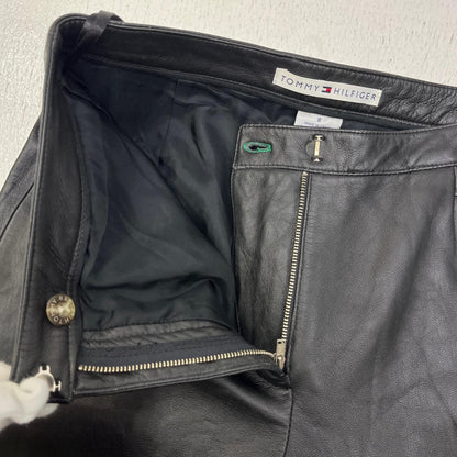TOMMY HILFIGER | トミーヒルフィガー BOOTS CUT LEATHER PANTS パンツ M50904704 ブラック【加古川店】
