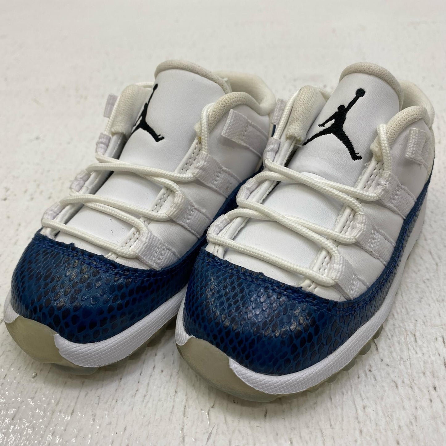 NIKE | ナイキ Air Jordan 11 Retro スニーカー CD6849-102 ホワイト【加古川店】