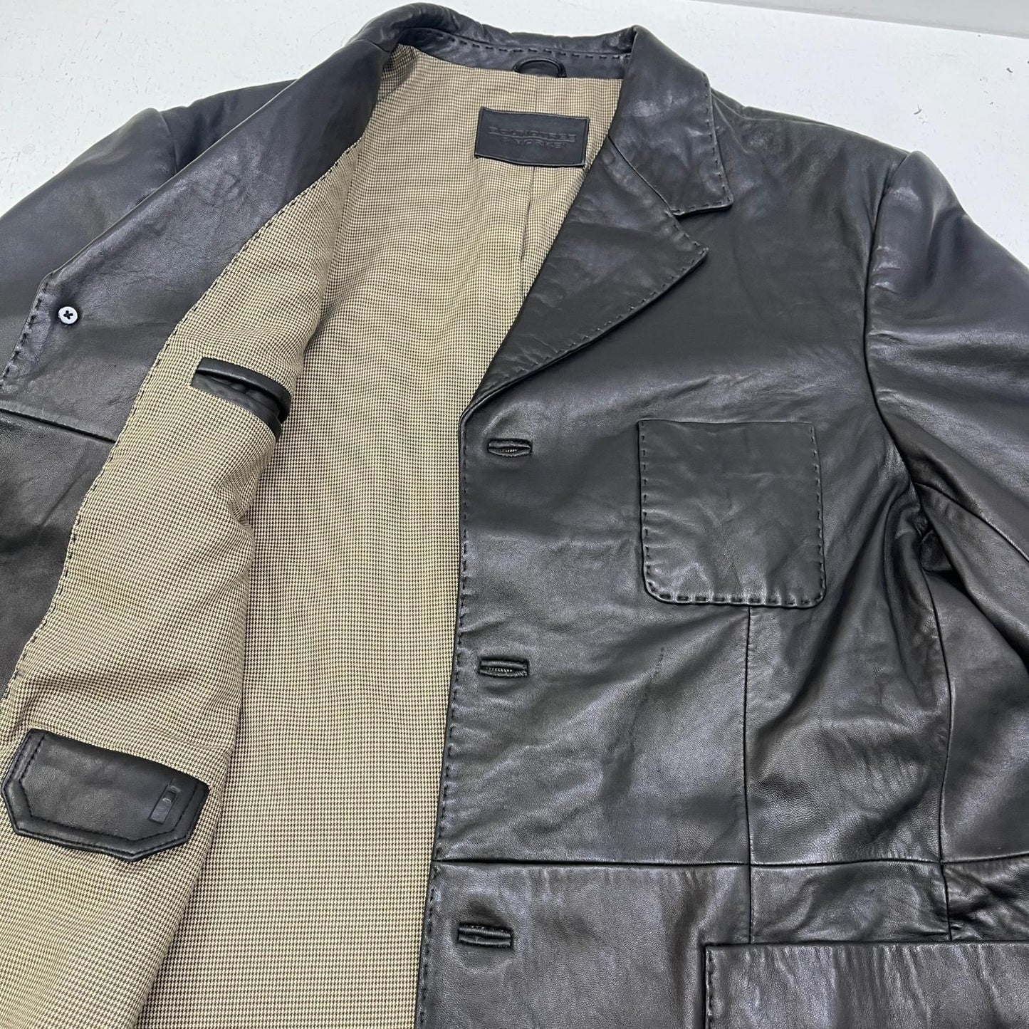 ROUNDTREE&YORKE レザー ブラック サイズ：XL【加古川店】
