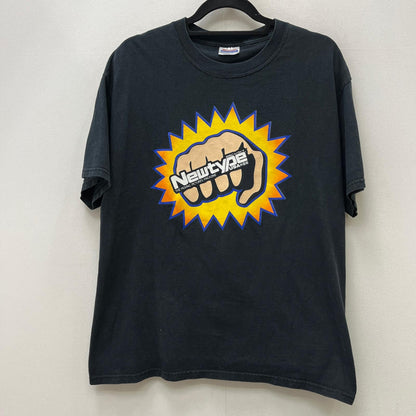 月刊ニュータイプ USA版 T-shirt 半袖Ｔシャツ ブラック サイズ：L【加古川店】