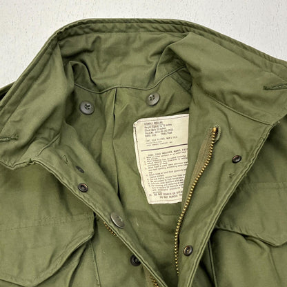 MILITARY衣料 | ミリタリーイリョウ U.S ARMY M-65 Field Jacket 3rd type ミリタリージャケット DSA100-76-C-1083 カーキ サイズ：XS【加古川店】