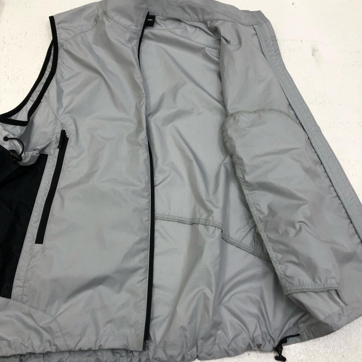 GOLDWIN | ゴールドウィン BEAUTY&YOUTH ベスト GL14512U サイズ：2【加古川店】