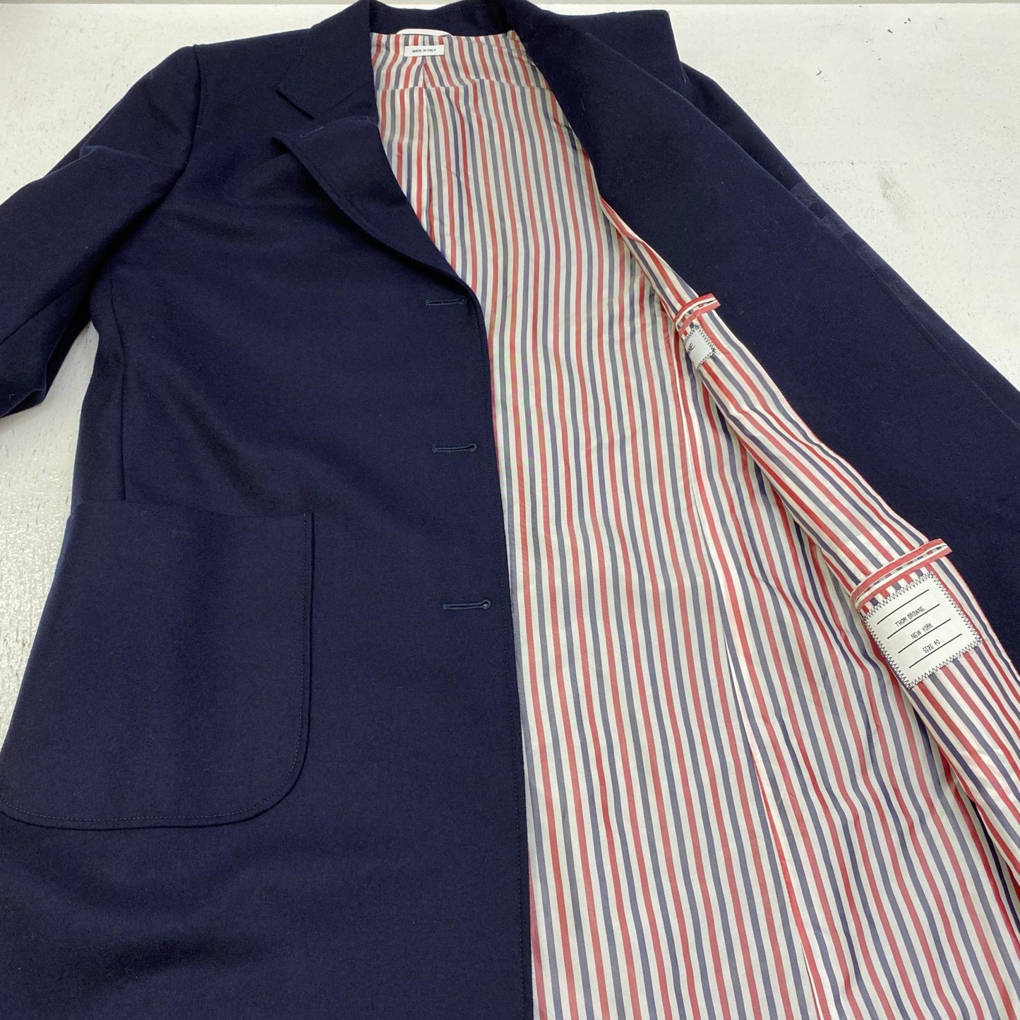 THOM BROWNE. | トムブラウン Flannel 4-Bar Sack Overcoat その他アウター FOC293A-06393-415 ダークネイビー サイズ：40【加古川店】