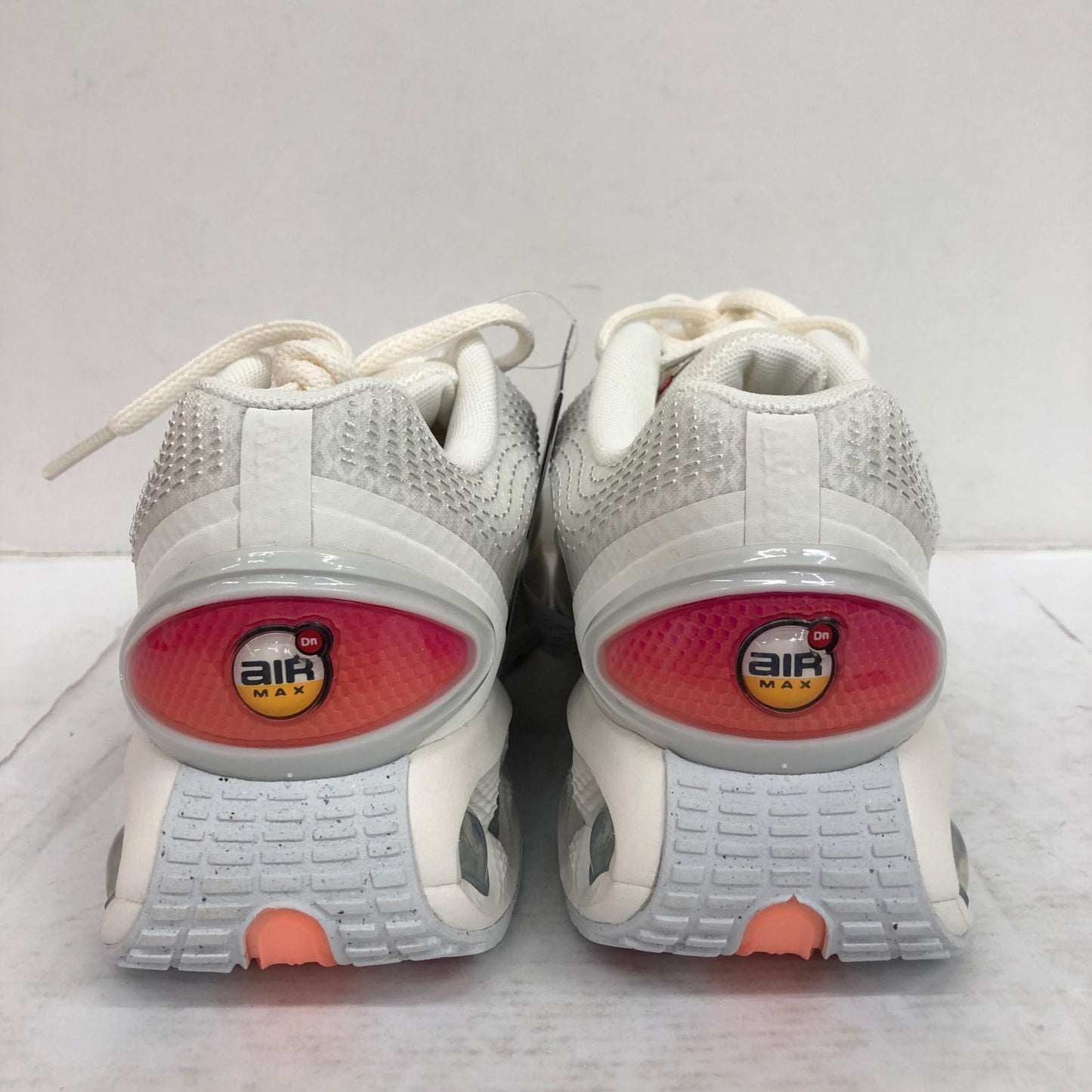NIKE | ナイキ Women's Air Max DN スニーカー FJ3145-103 ホワイト 25cm【加古川店】