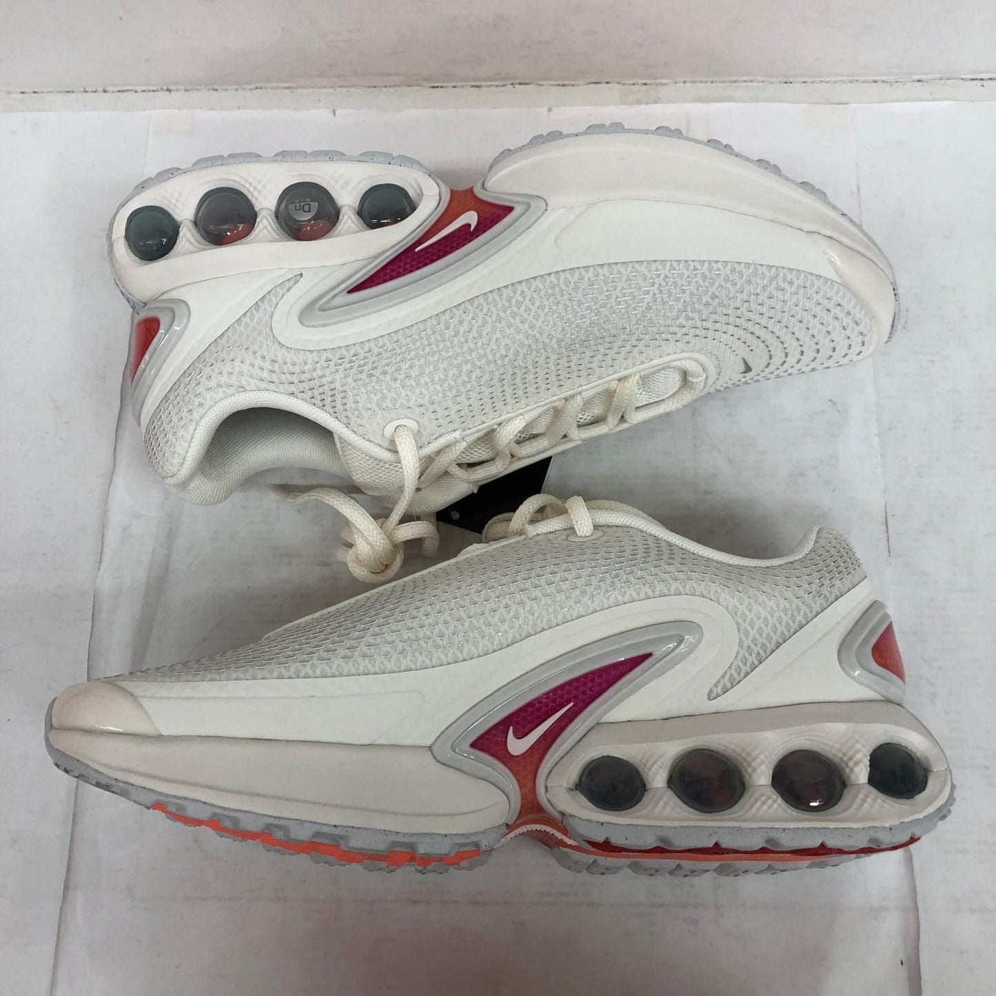 NIKE | ナイキ Women's Air Max DN スニーカー FJ3145-103 ホワイト 25cm【加古川店】