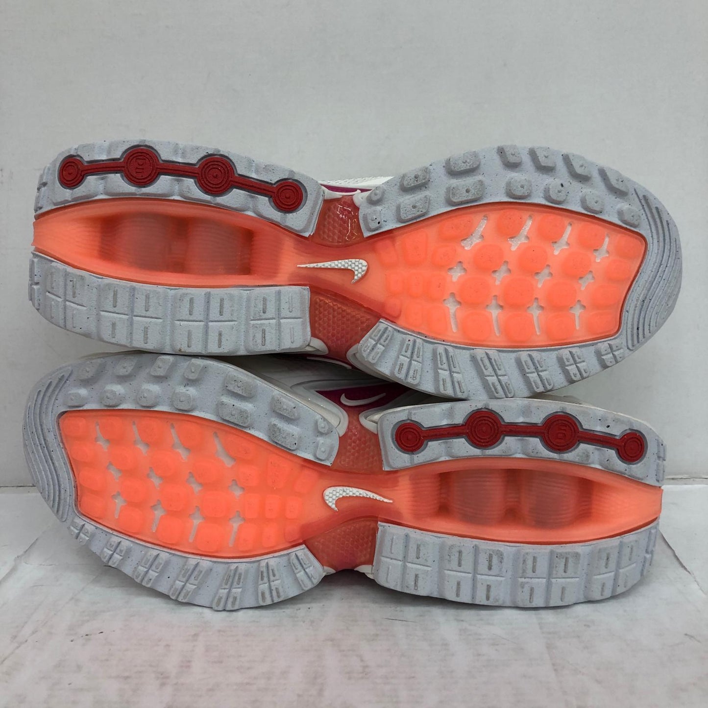 NIKE | ナイキ Women's Air Max DN スニーカー FJ3145-103 ホワイト 25cm【加古川店】