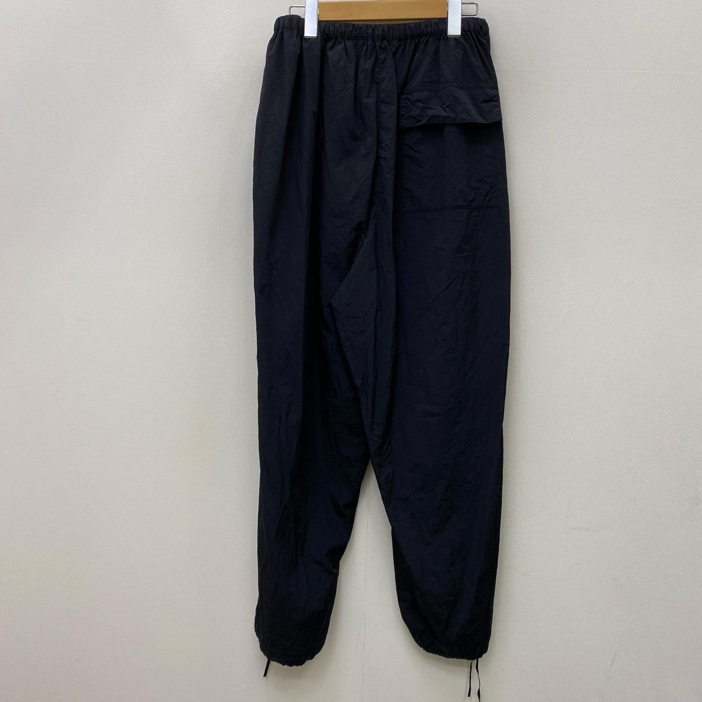 ATON | エイトン HAND DYED NYLON OVER PANTS パンツ 7031821 ブラック サイズ：2【加古川店】