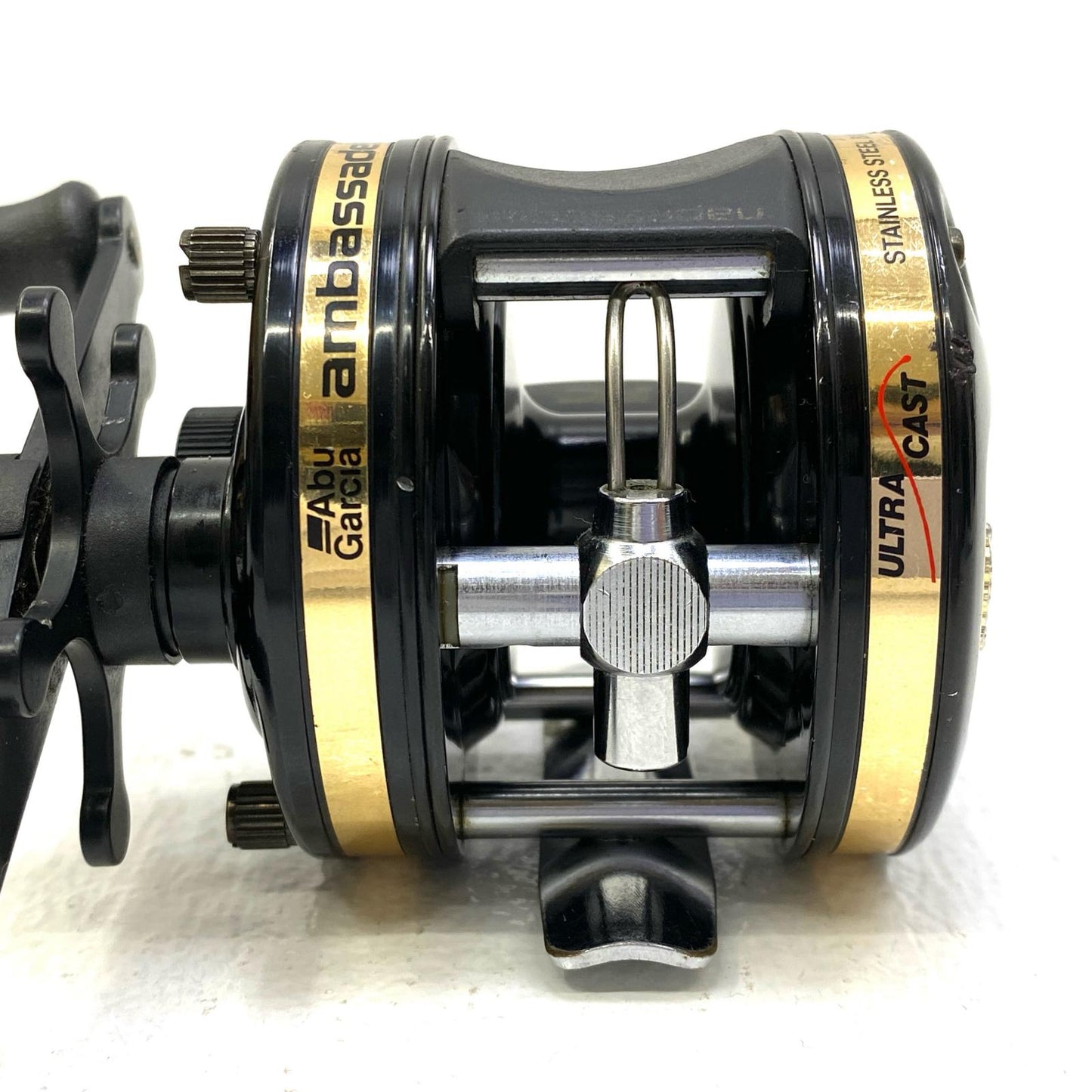 【フィッシング/釣り/釣具/リール】 【ベイトリール/右ハンドル】AbuGarcia | アブガルシア アンバサダー 4600Ci 【加古川店】