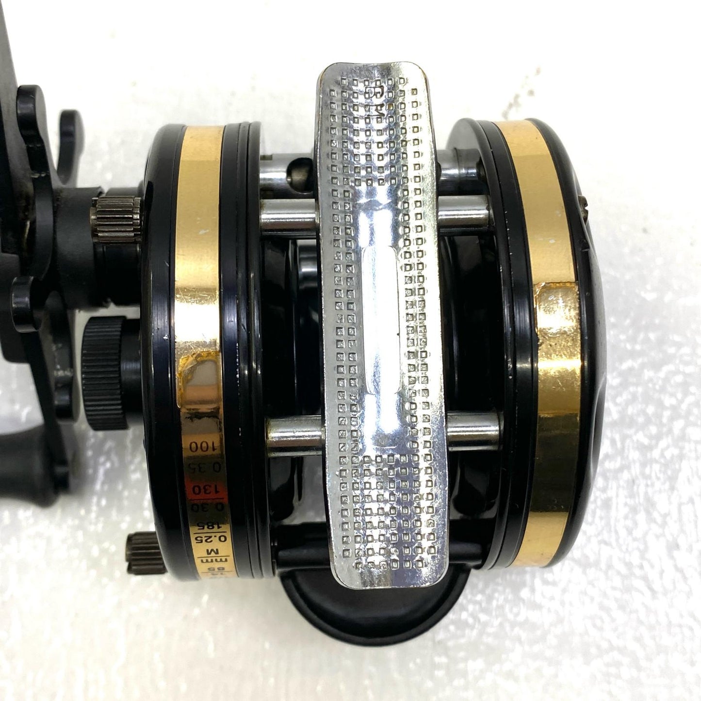 【フィッシング/釣り/釣具/リール】 【ベイトリール/右ハンドル】AbuGarcia | アブガルシア アンバサダー 4600Ci 【加古川店】