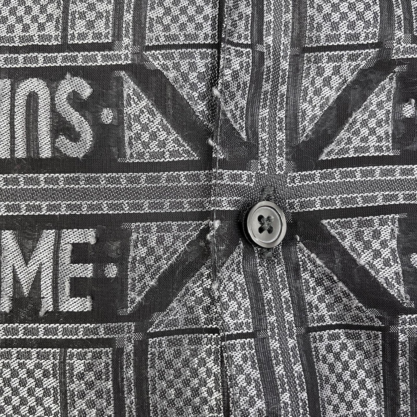 Supreme | シュプリーム Tray Jacquard S/S Shirt 半袖シャツ 総柄 24SS Lサイズ 半袖シャツ サイズ：L