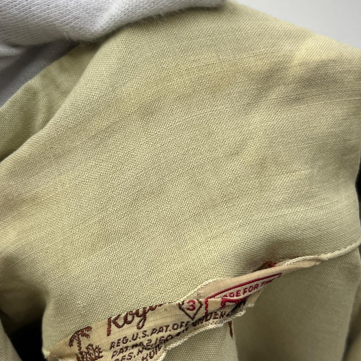 VINTAGE衣料 | ヴィンテージイリョウ rogue:pull over rayon shirt 長袖シャツ ベージュ サイズ：3【加古川店】