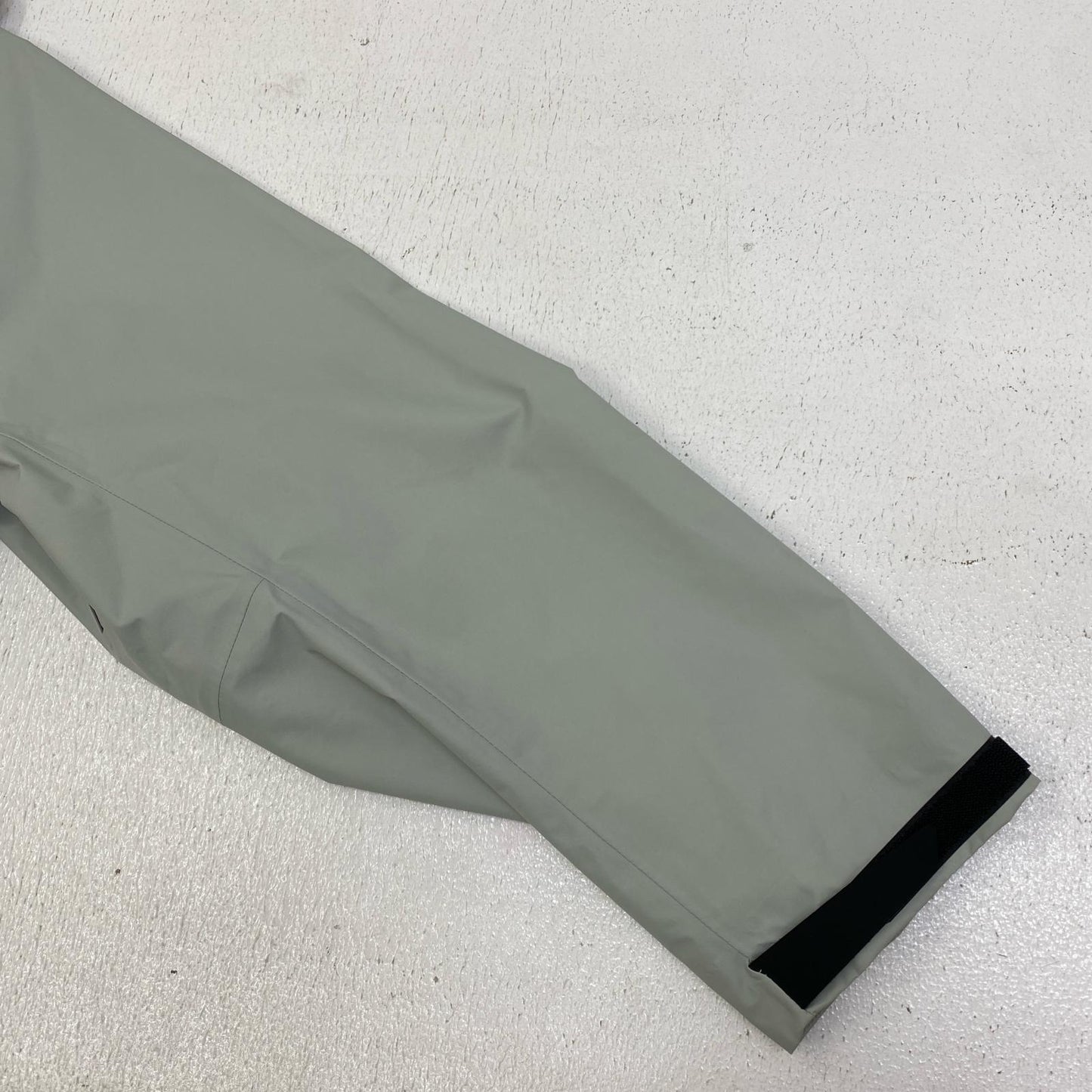 WACKOMARIA | ワコマリア 3LAYER MOUNTAIN PARKA マウンテンパーカー 23FW-WMO-OD04 グレー サイズ：L【加古川店】