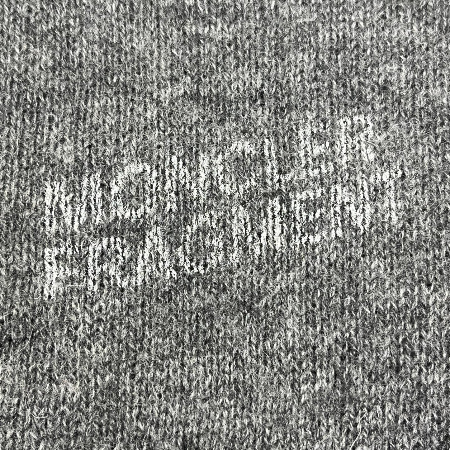 MONCLER | モンクレール GIROCOLLO TRICOT ニット F209U9C70310 国内正規品 ×FRAGMENT グレー サイズ：S【加古川店】