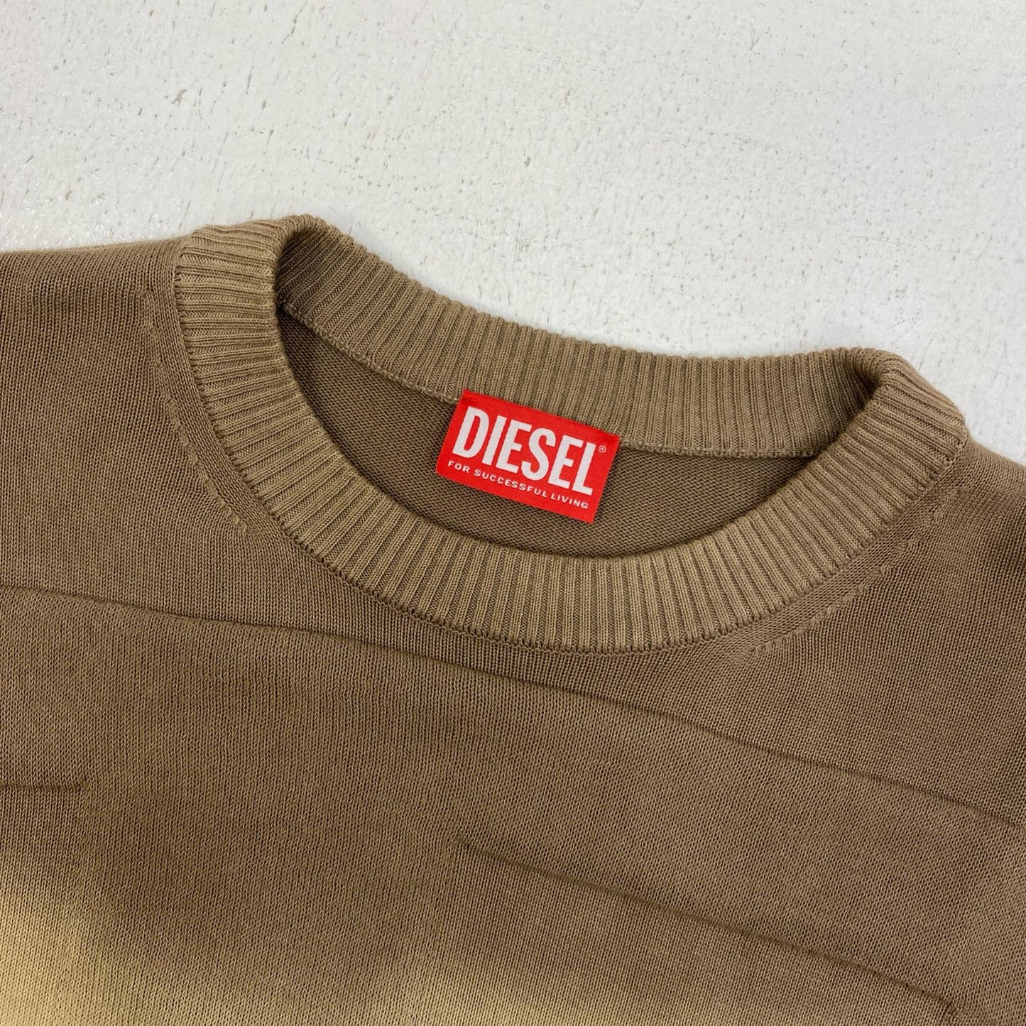 DIESEL | ディーゼル クルーネックニットK-NEVIL ニット A12460 K-NEVIL ベージュ サイズ：M【加古川店】