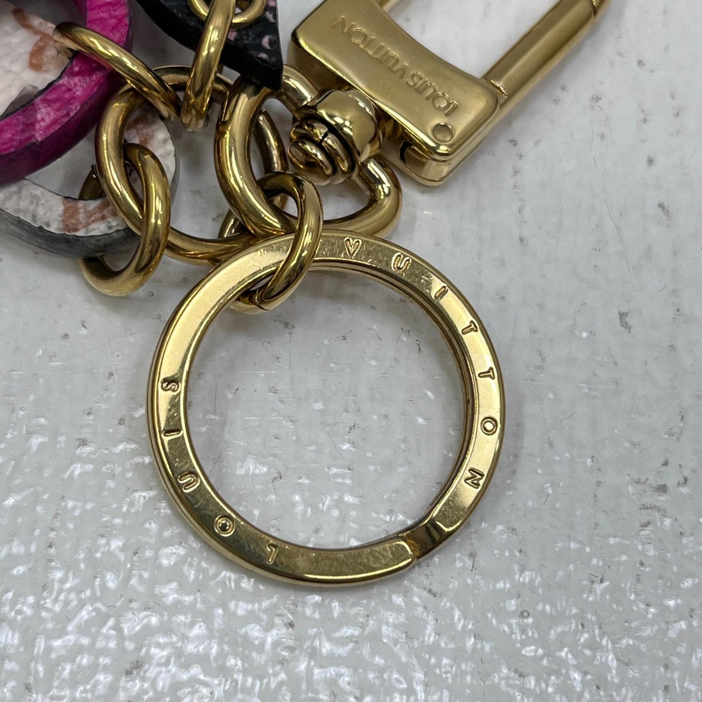 LOUIS VUITTON | ルイ・ヴィトン LV トレジャードチャーム キーホルダー M01207【加古川店】
