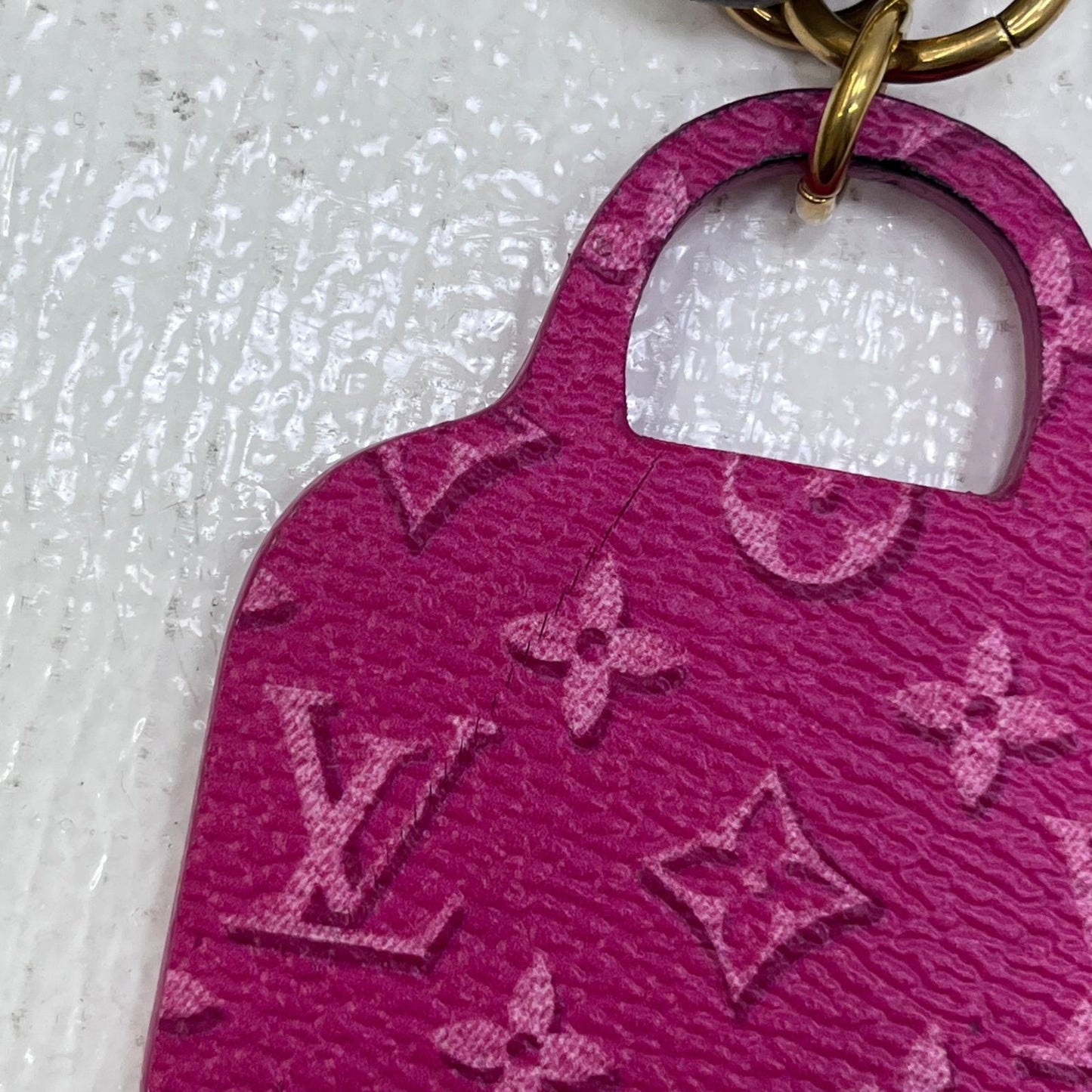 LOUIS VUITTON | ルイ・ヴィトン LV トレジャードチャーム キーホルダー M01207【加古川店】