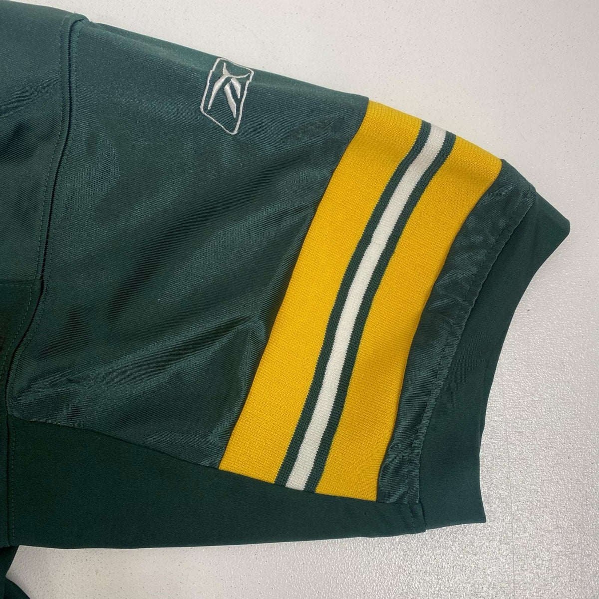 Reebok ｸﾞﾘｰﾝﾍﾞｲﾊﾟｯｶｰｽﾞﾕﾆﾌｫｰﾑ No.52 サイズ:50(XL) クレイ・マシューズ アメフト フットボール【加古川店】