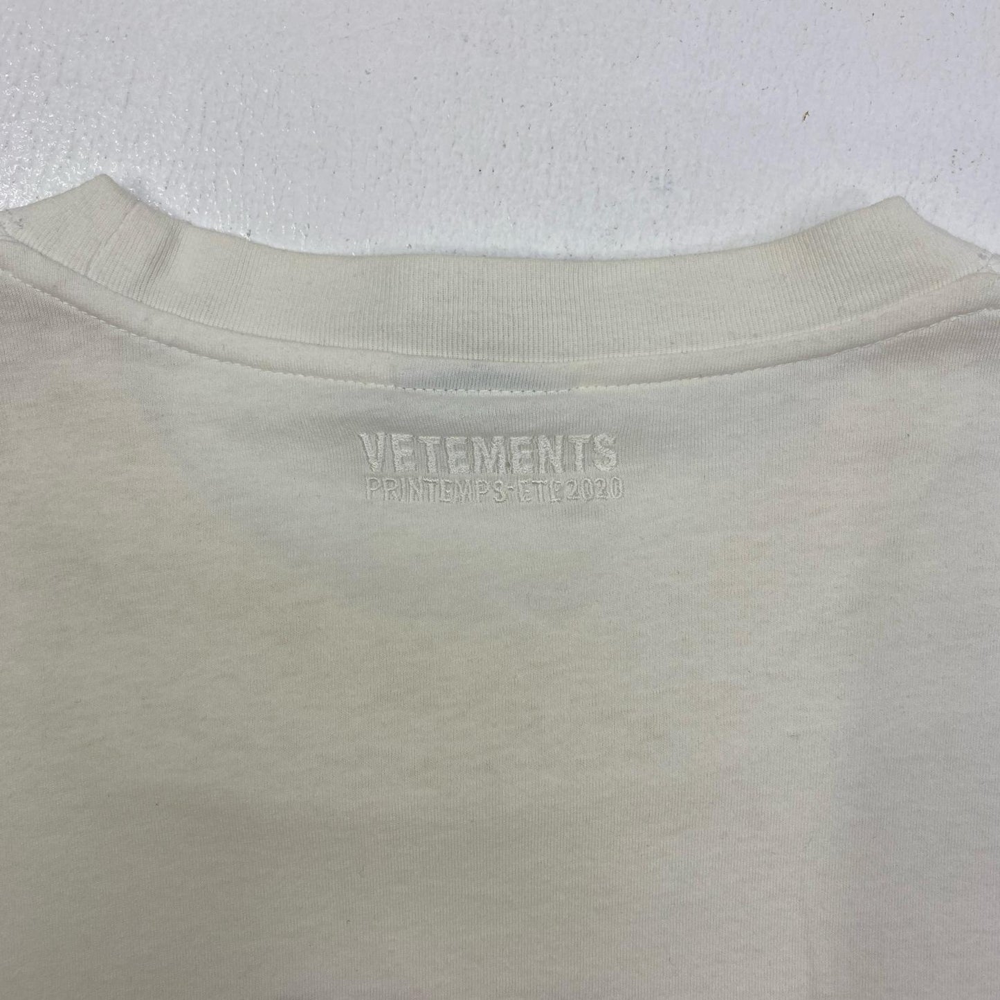 VETEMENTS | ヴェトモンベトモン I Love Paris Hilton T-shirt 並行品 半袖Ｔシャツ ホワイト サイズ：XS【加古川店】