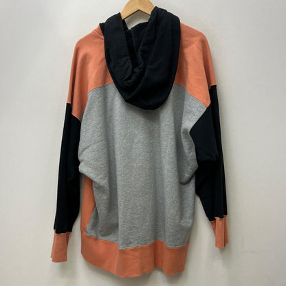 Vivienne Westwood MAN | ヴィヴィアンウエストウッドマン カラーブロッキングフーディー パーカー VW-J2-72964 オレンジ サイズ：46【加古川店】
