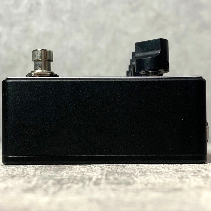 Limetone Audio | ライムトーンオーディオ ベース用ディストーション 楽器 JACKAL MIDNIGHT neon stripe【加古川店】