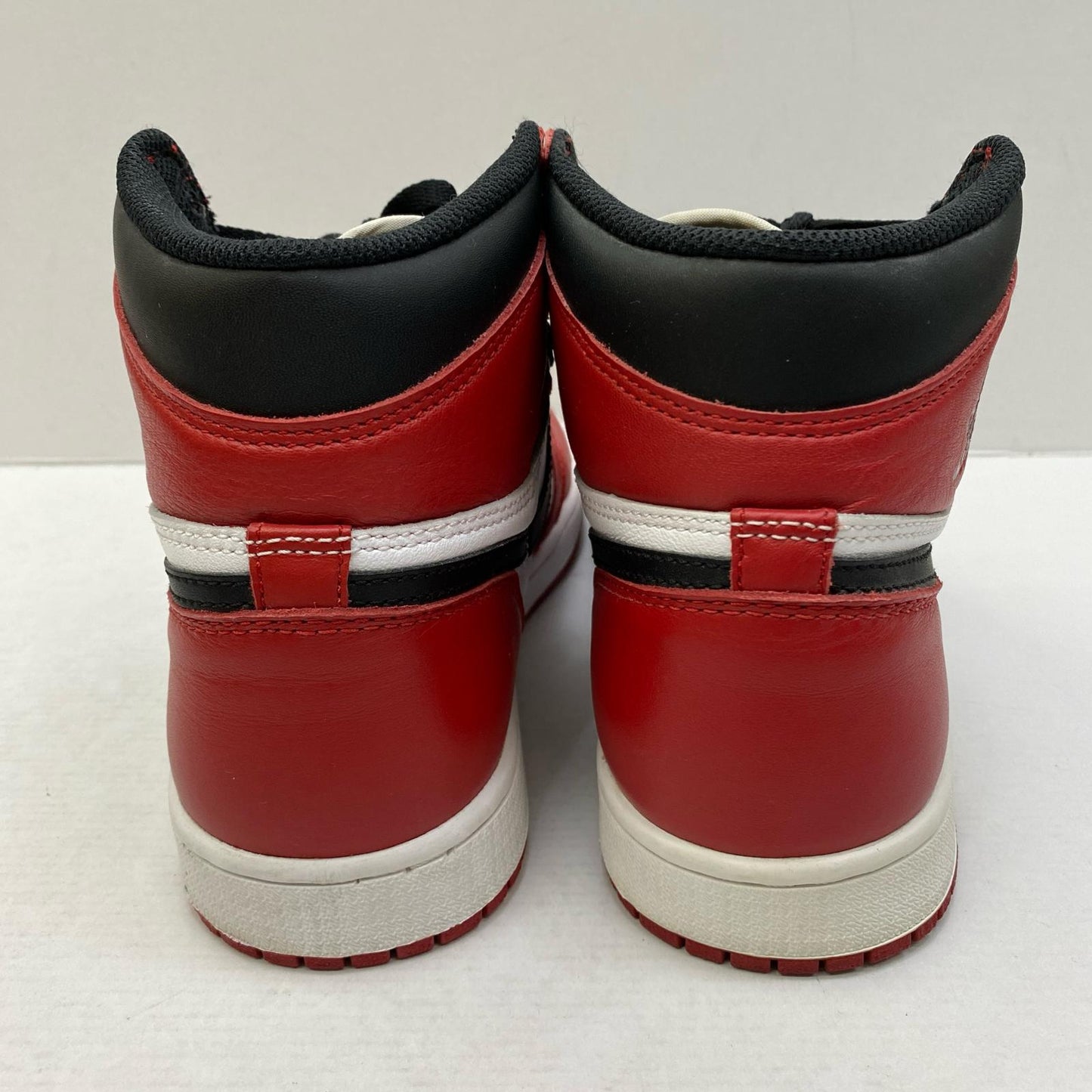 NIKE | ナイキ Air Jordan 1 Retro High スニーカー 555088-101 レッド 27cm【加古川店】