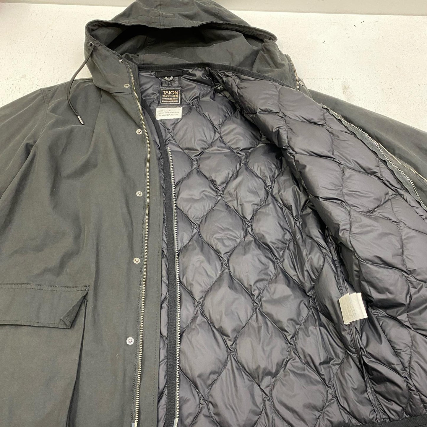URBAN RESEARCH | アーバンリサーチ 3WAY HOODED JACKET 別注TAION その他アウター ブラック サイズ：M【加古川店】