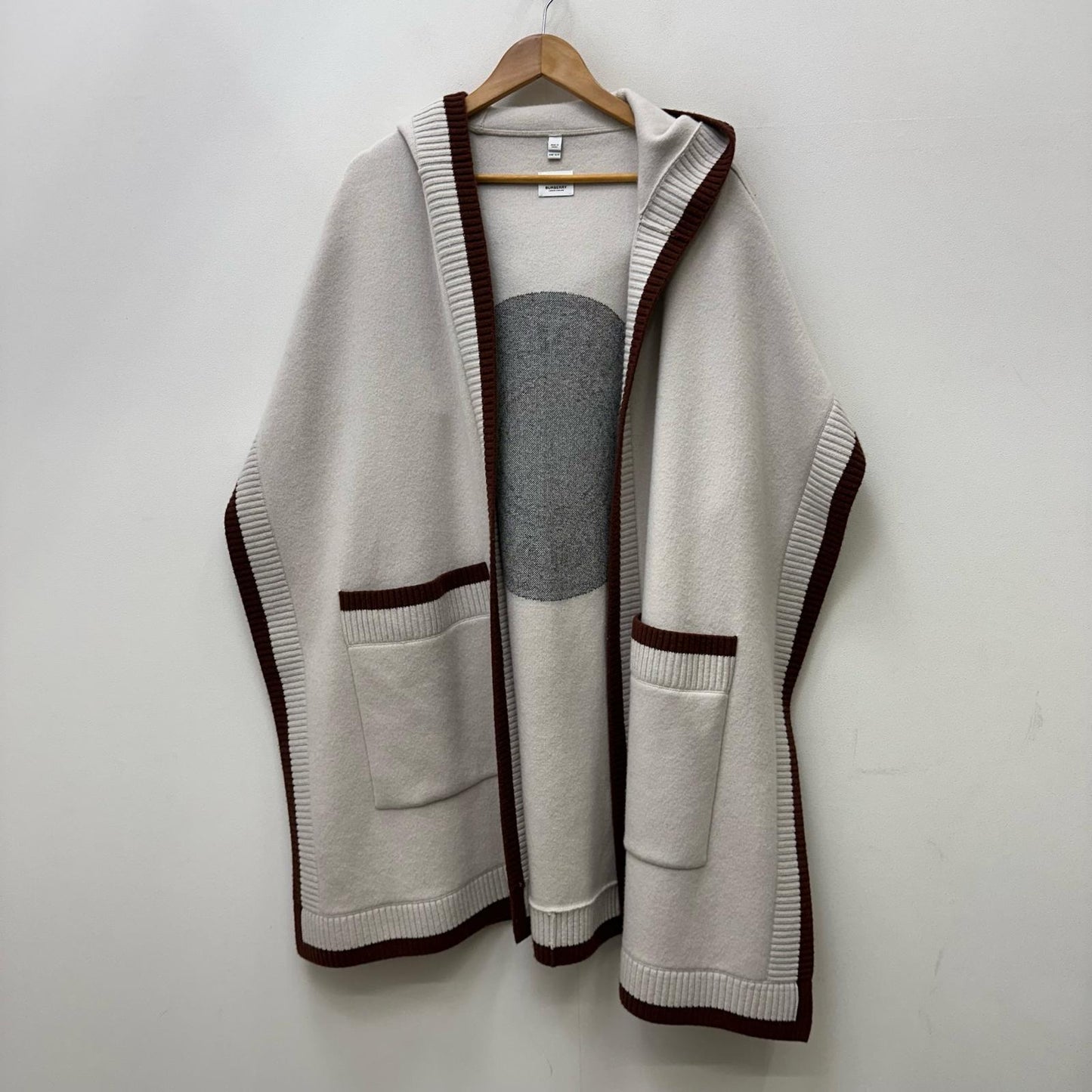 BURBERRY | バーバリー フーデッド ケープ ポンチョ ベージュ【加古川店】