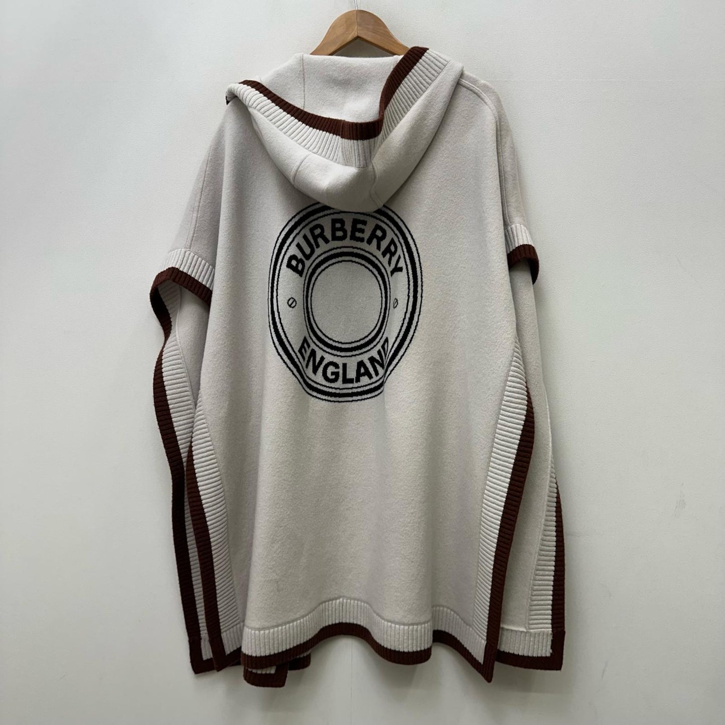 BURBERRY | バーバリー フーデッド ケープ ポンチョ ベージュ【加古川店】