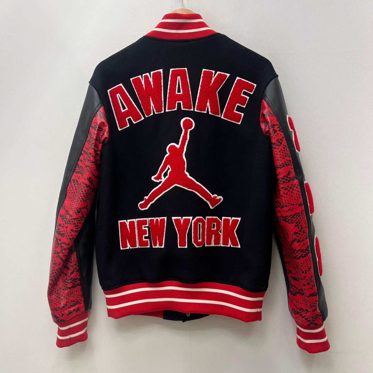 NIKE | ナイキ Varsity Jacket ×Awake NY その他アウター 1114032 ブラック サイズ：XS【加古川店】