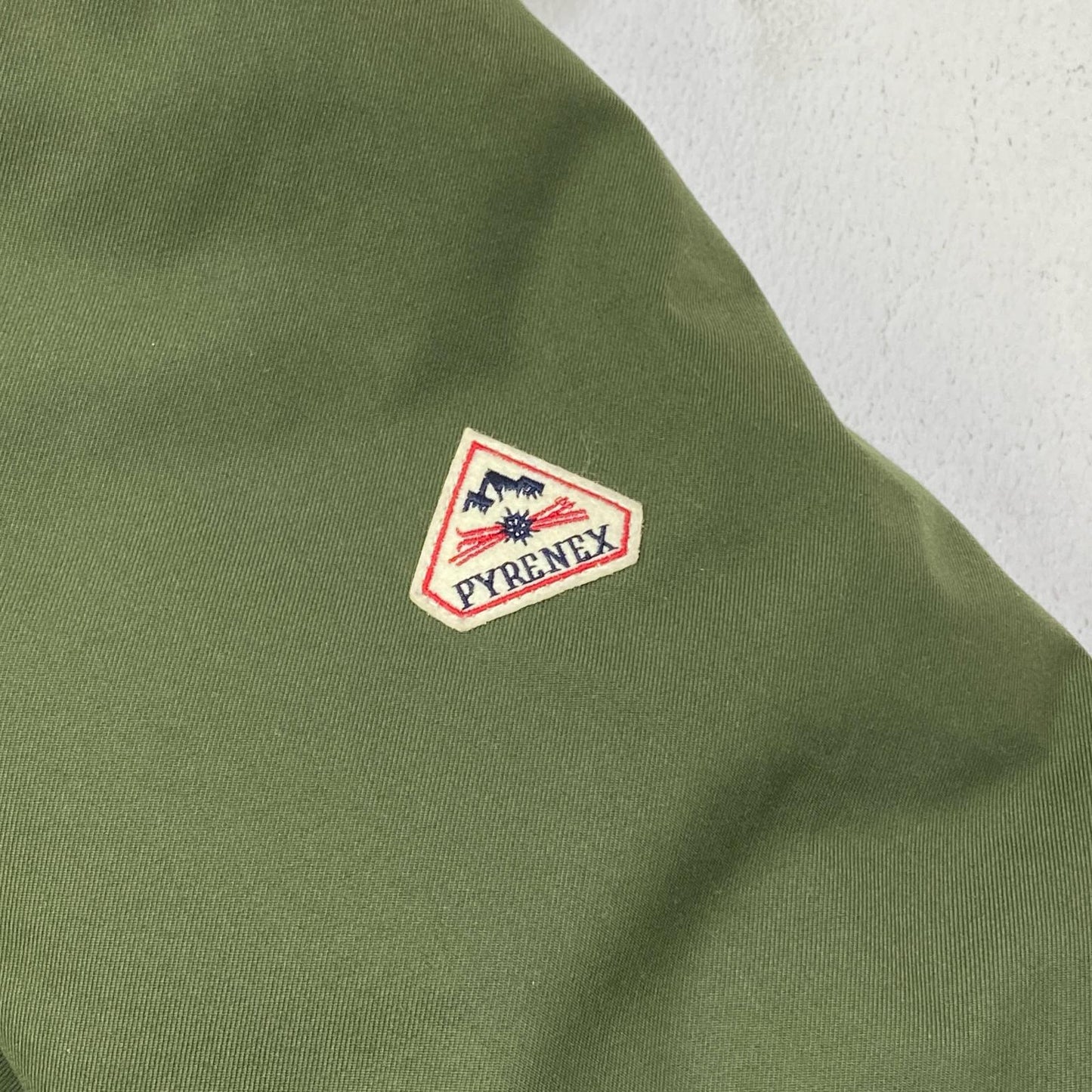 Pyrenex | ピレネックス ANNECY FUR ダウンジャケット HMO050 カーキ サイズ：M【加古川店】