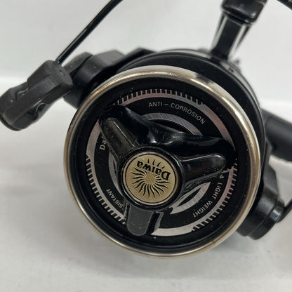 【フィッシング/釣り/釣具/リール】 【スピニングリール】Daiwa | ダイワ ウィスカーカーボ SS-3000【加古川店】