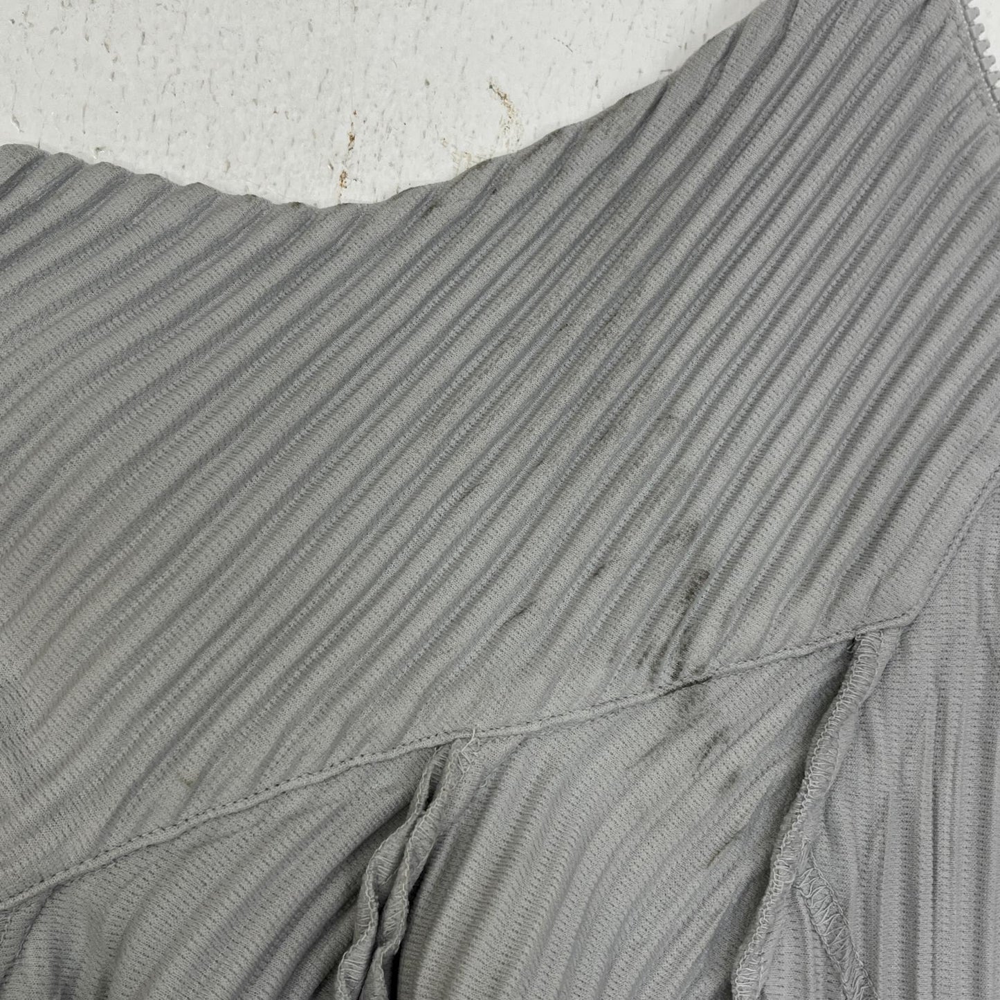ISSEY MIYAKE | イッセイミヤケ プリーツコート その他アウター HP33JL380 グレー【加古川店】