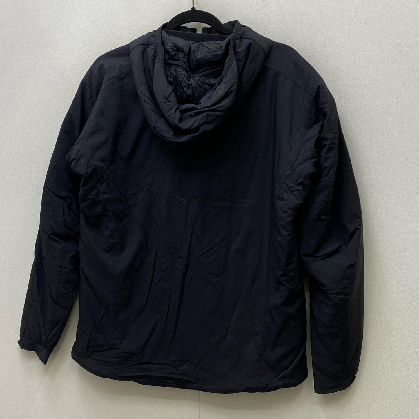 ARC'TERYX | アークテリクス ATOM AR HOODY その他アウター 14648 ブラック サイズ：S【加古川店】