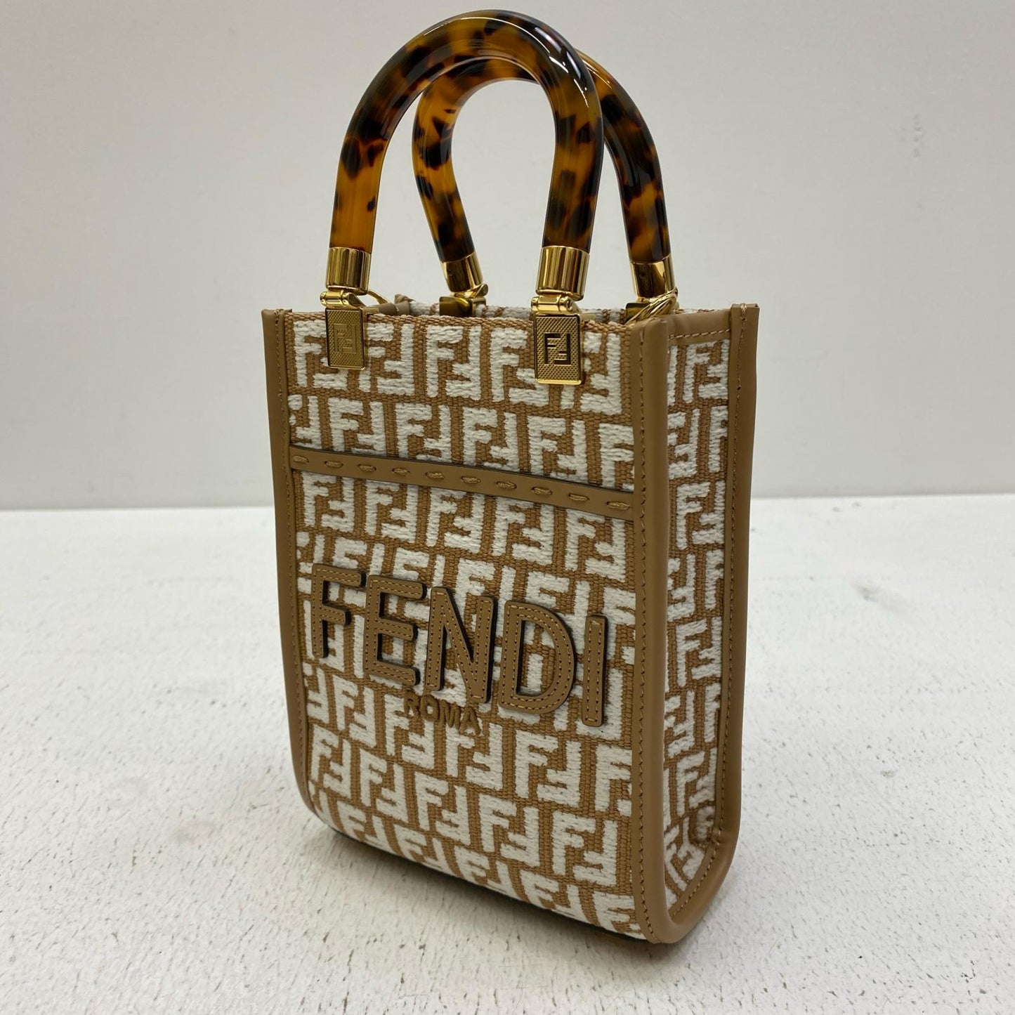 FENDI | フェンディ SUNSHINE SHOPPER ショルダーバッグ 8BS051【加古川店】