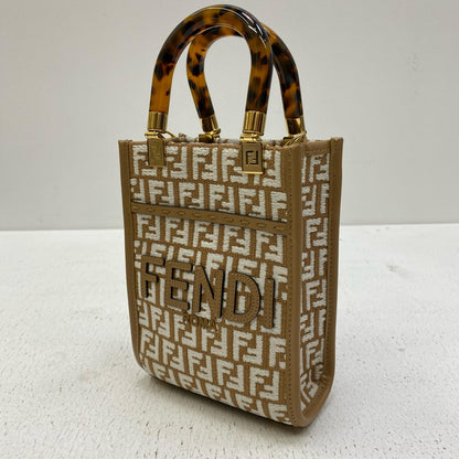 FENDI | フェンディ SUNSHINE SHOPPER ショルダーバッグ 8BS051【加古川店】
