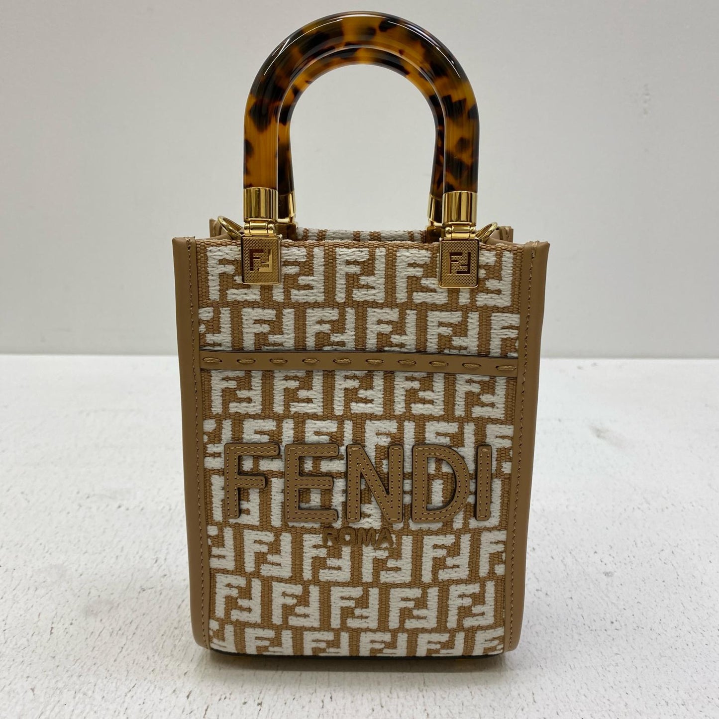 FENDI | フェンディ SUNSHINE SHOPPER ショルダーバッグ 8BS051【加古川店】