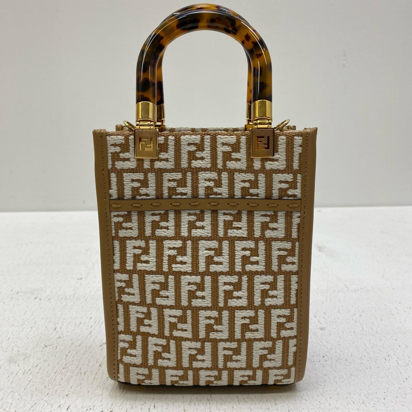 FENDI | フェンディ SUNSHINE SHOPPER ショルダーバッグ 8BS051【加古川店】
