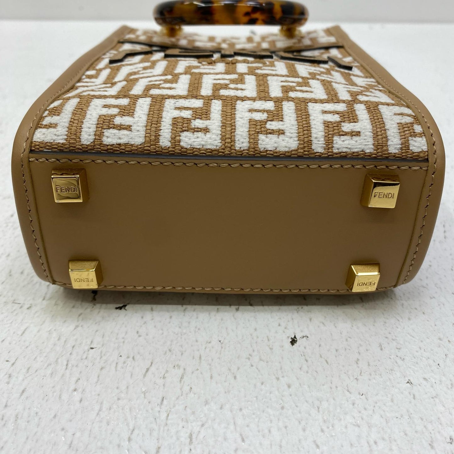 FENDI | フェンディ SUNSHINE SHOPPER ショルダーバッグ 8BS051【加古川店】