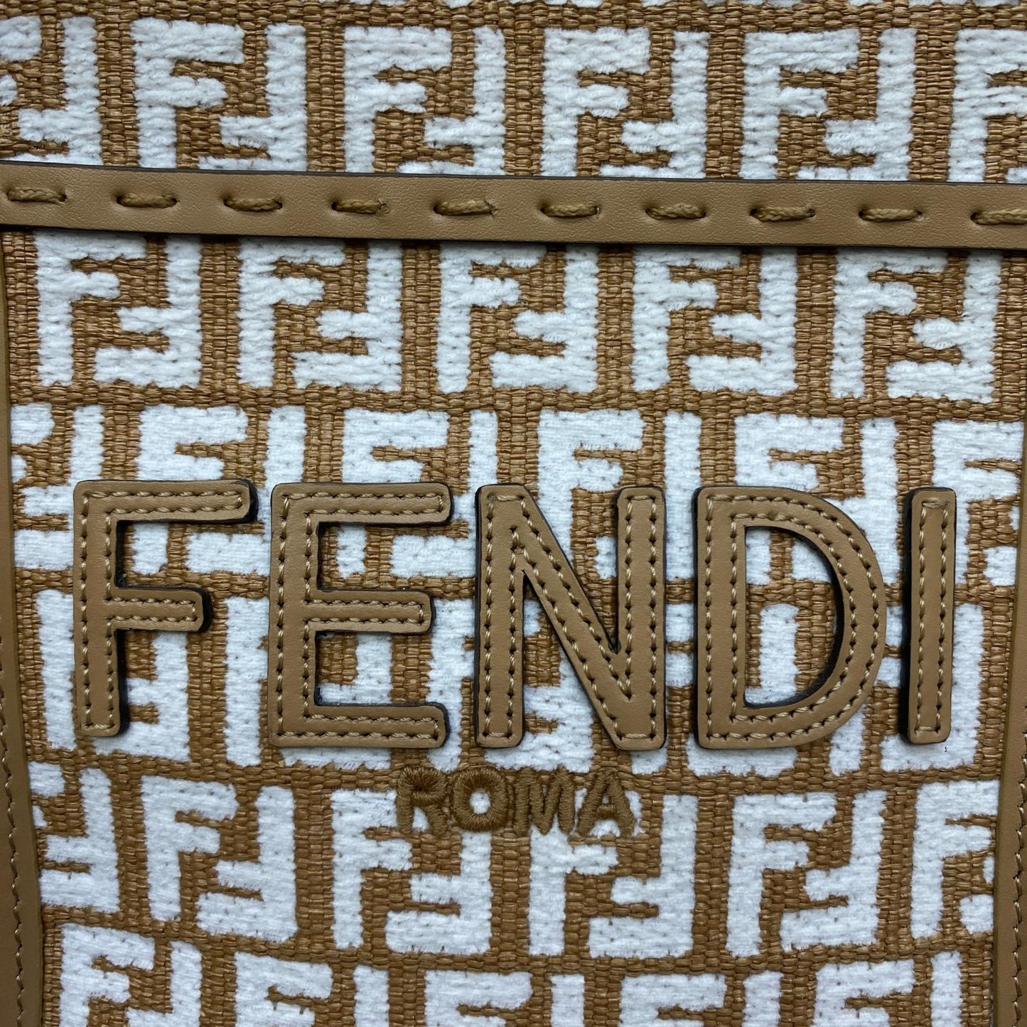 FENDI | フェンディ SUNSHINE SHOPPER ショルダーバッグ 8BS051【加古川店】